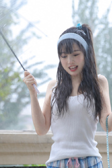 寄生嗜育